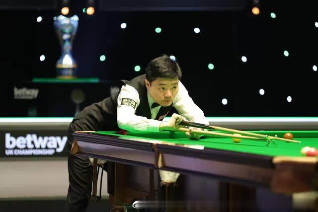 主帅在接受 主帅在接受